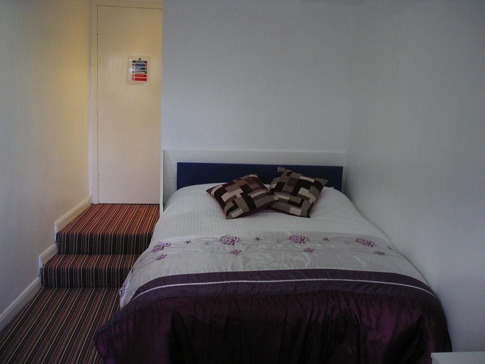 Huddersfield Hotel Exterior foto